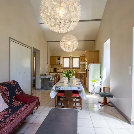 Maison 2 Ch. Proche Sarlat, Terrasse Et Nature, Ideale Pour Familles - Fr-1-616-16 *